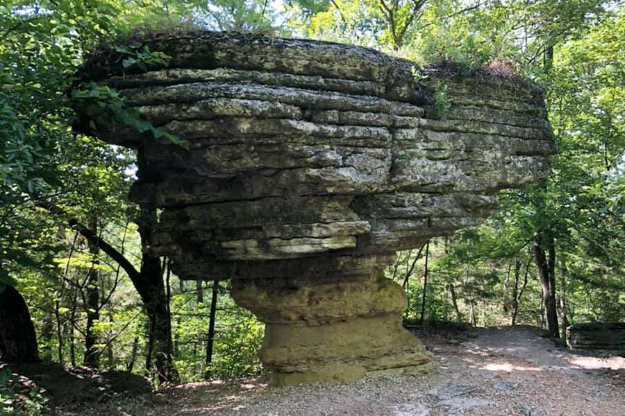 Pivot Rock Park and Natural Bridge