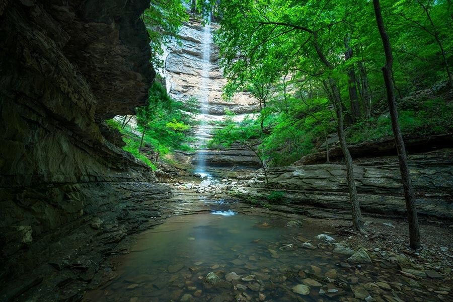 Hemmed-In Hollow Falls